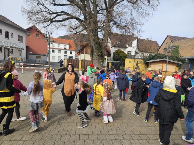 Fasching 2025df635152 0f6a 4004 a0b8 277079991823
